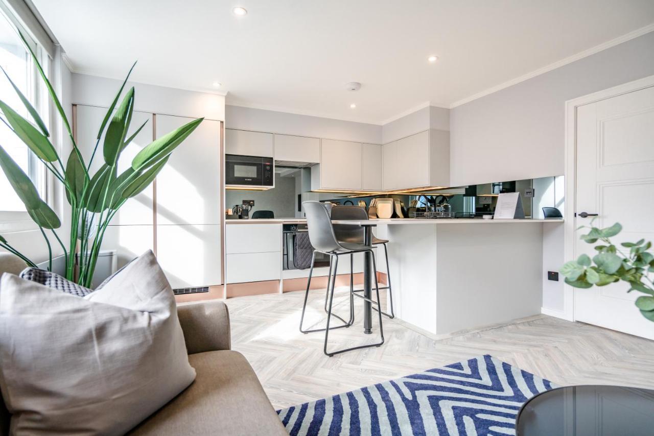 Modern & Chic One Bedroom Apartments In Fitzrovia By Sojo Stay London Exterior foto